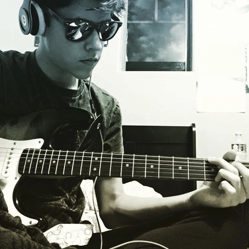 Guitar David Nov 2016